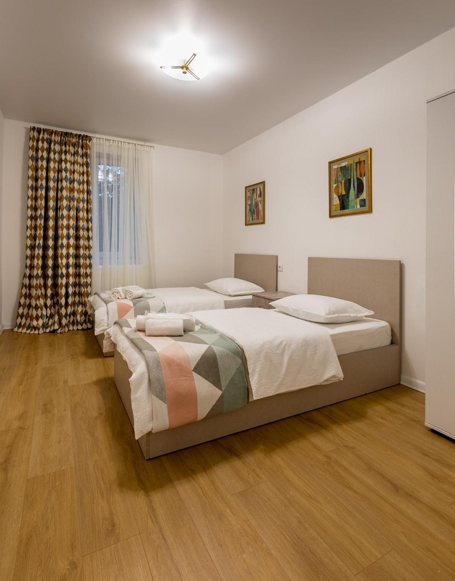 Guesthouse Of Manoni Ratiani Mestia Bagian luar foto