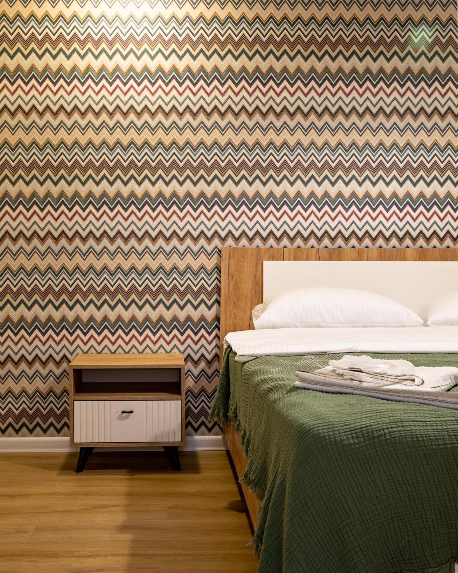 Guesthouse Of Manoni Ratiani Mestia Bagian luar foto